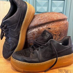 Nike Black and Gum Sole Women's Sneakers